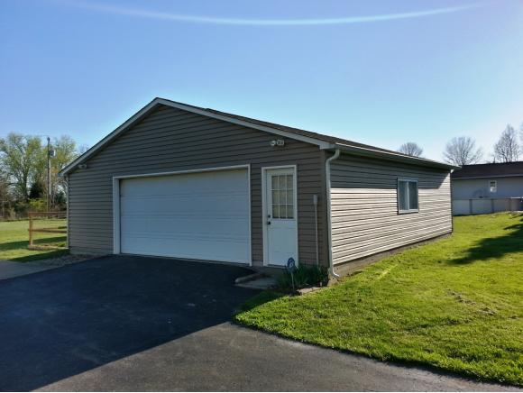 9621 Shuter Road Aurora, IN 47001 - Photo 3 of 24 Gallery Image 3