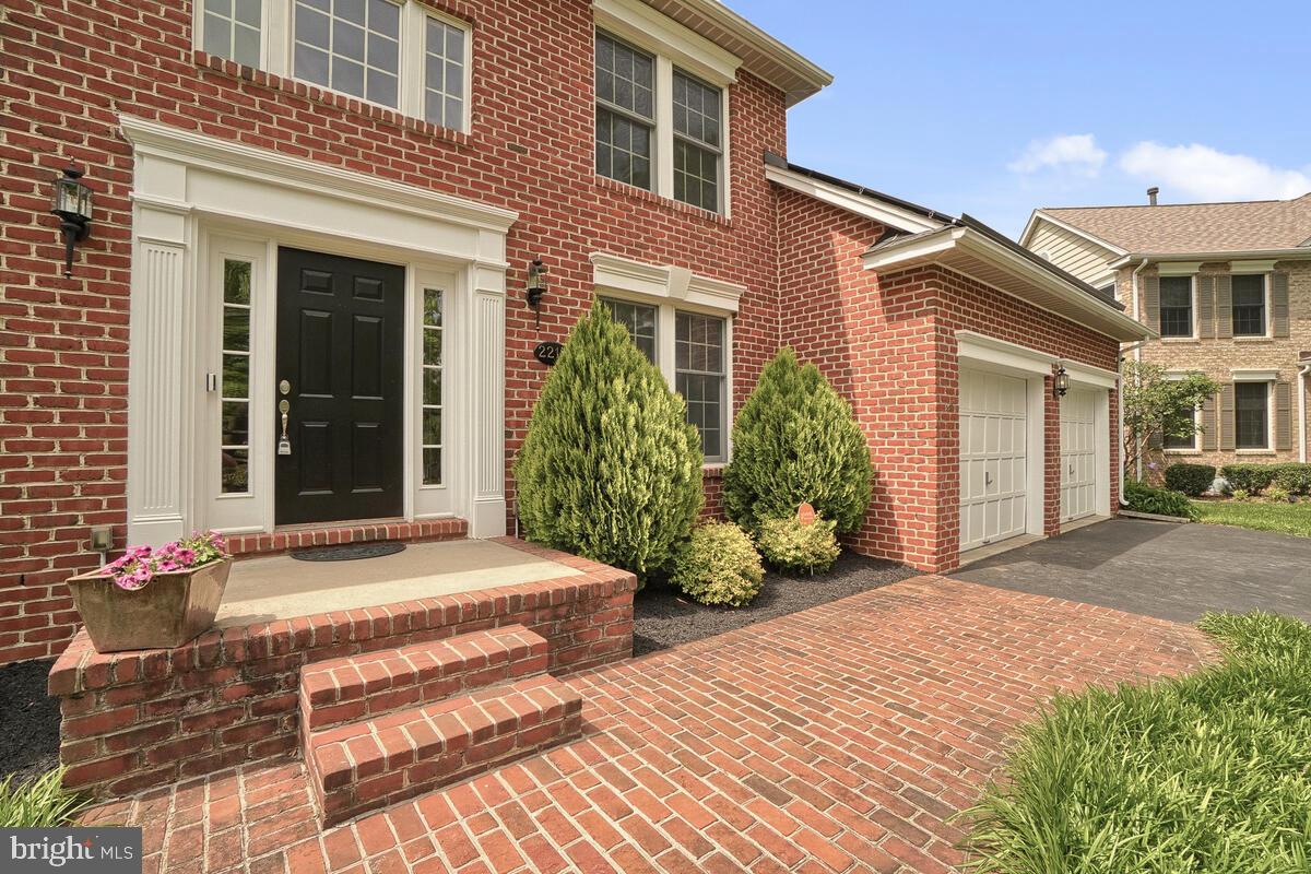 2215 Banner Hill Road Frederick, MD 21702 - Photo 3 of 44 Gallery Image 3