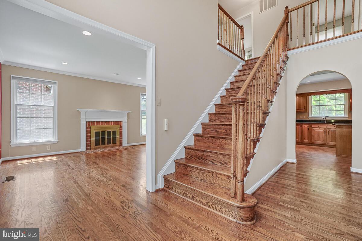 2215 Banner Hill Road Frederick, MD 21702 - Photo 4 of 44 Gallery Image 4