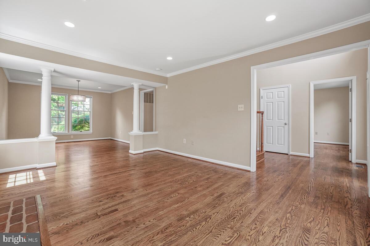 2215 Banner Hill Road Frederick, MD 21702 - Photo 6 of 44 Gallery Image 6