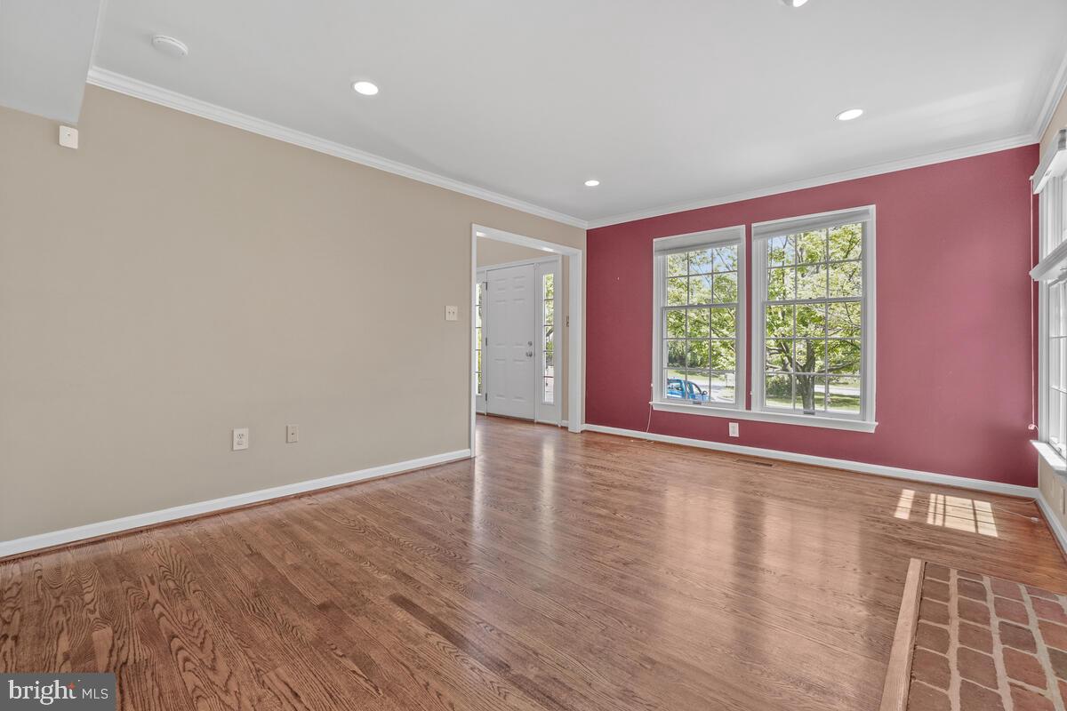 2215 Banner Hill Road Frederick, MD 21702 - Photo 7 of 44 Gallery Image 7