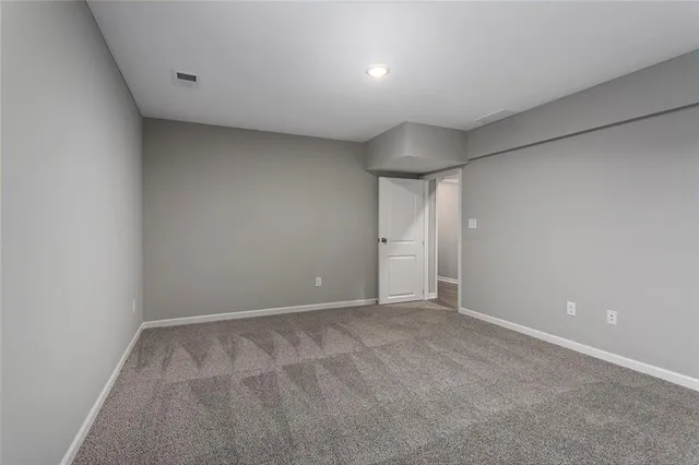 $389,900 | 908 Southwest Pintail Drive, Oak Grove, MO 64075