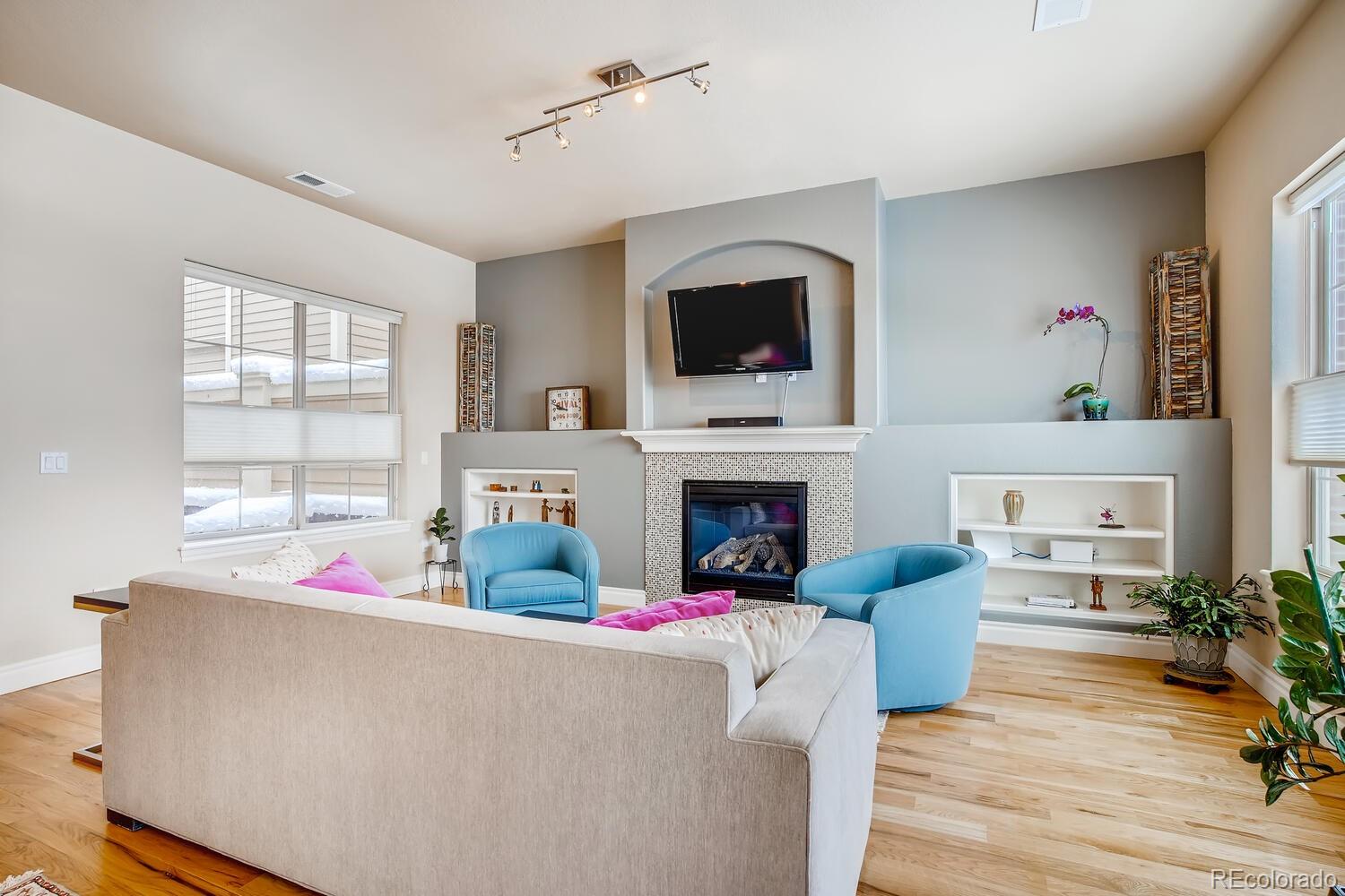 9242 Ridgegate Parkway Lone Tree, CO 80124 - Photo 5 of 29 Gallery Image 5