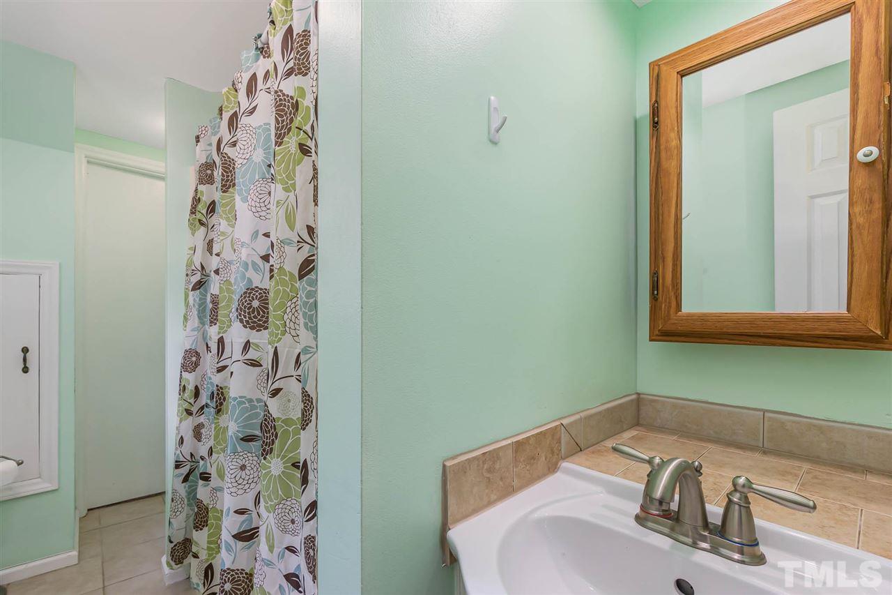 42 Holland Road Smithfield, NC 27577 - Photo 17 of 30 Gallery Image 17