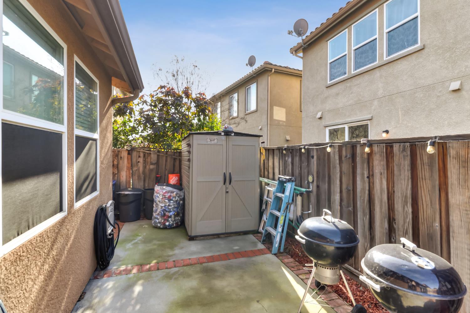 5467 Elderdown Way Sacramento, CA 95835 - Photo 32 of 36