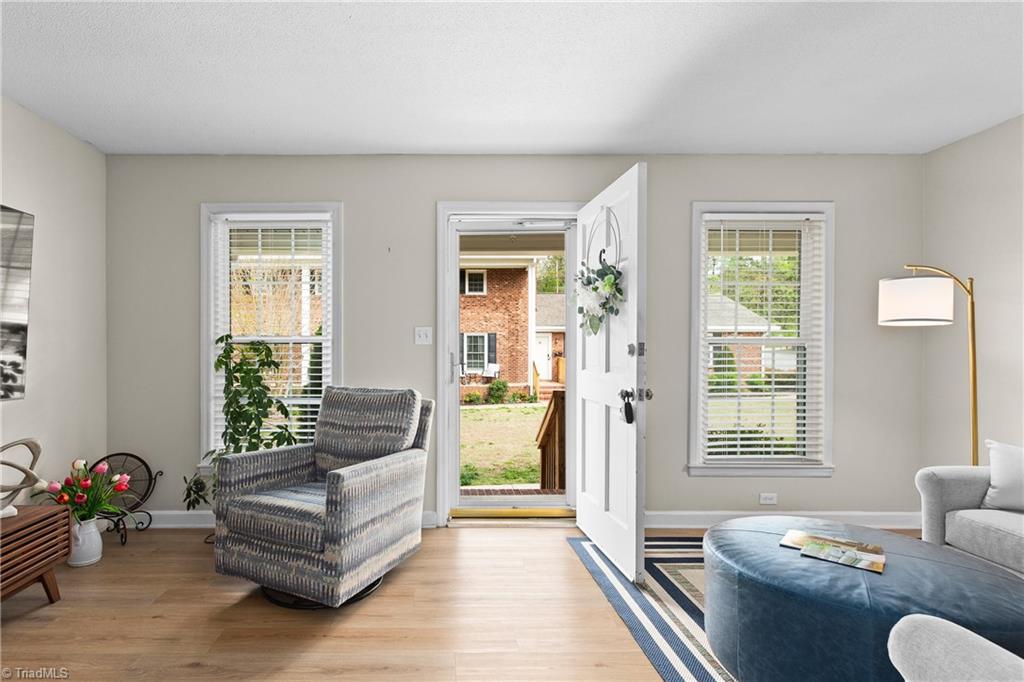 1007 Robinhood Road, Unit C High Point, NC 27262 - Photo 3 of 25