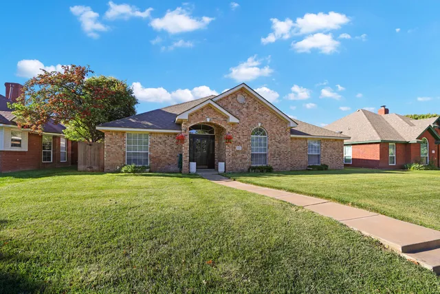 $2,650 | 6829 Glenoak Lane, Amarillo, TX 79109