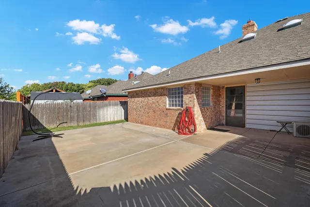 $2,650 | 6829 Glenoak Lane, Amarillo, TX 79109