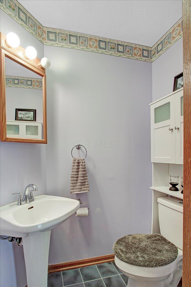 693 Lippincott Road Urbana, OH 43078 - Photo 21 of 50 21-IMG_4083_4_5