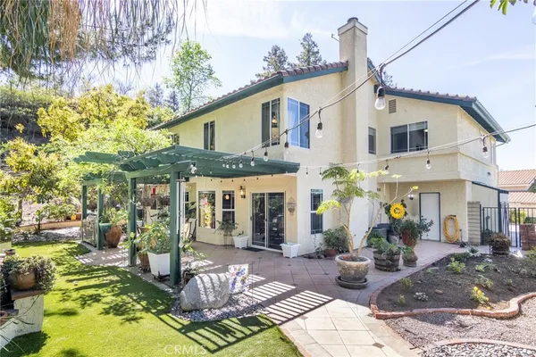 $1,200,000 | 13542 Ashbrook Lane, Moorpark, CA 93021
