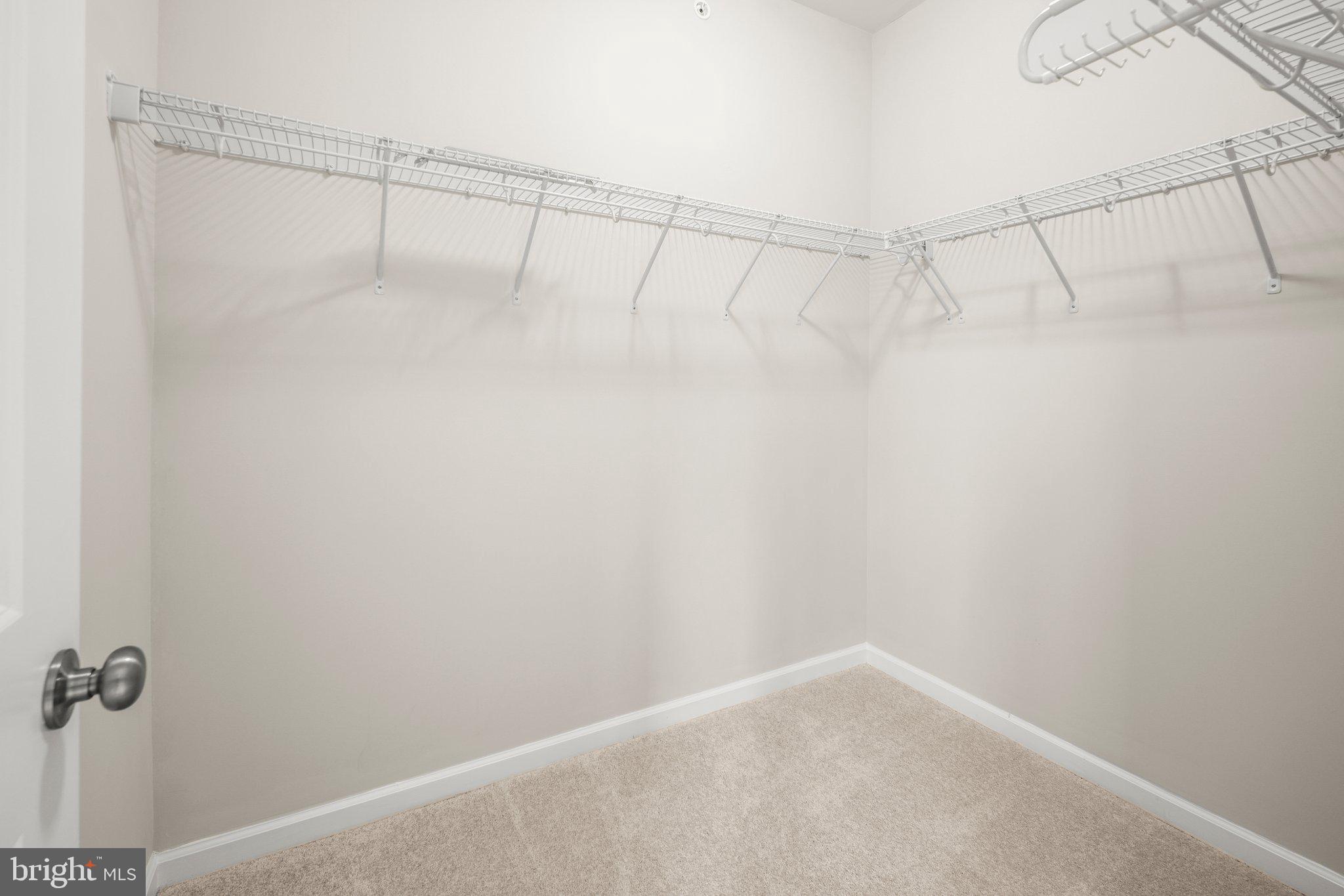 1506 Ribbon Limestone Terrace Southeast Leesburg, VA 20175 - Photo 19 of 30 Gallery Image 19