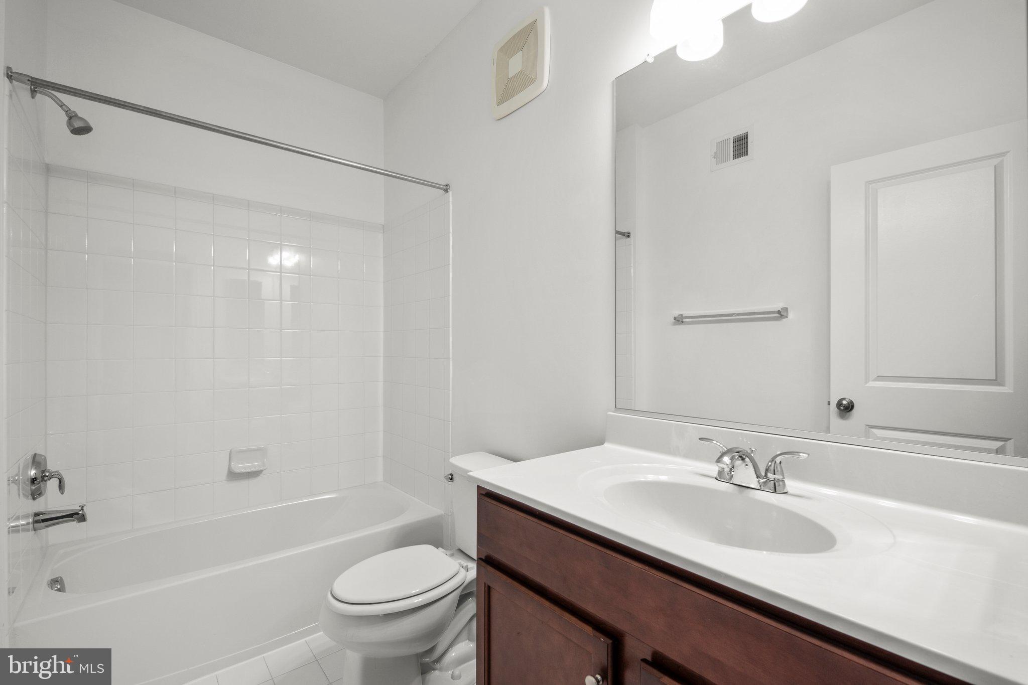 1506 Ribbon Limestone Terrace Southeast Leesburg, VA 20175 - Photo 24 of 30 Gallery Image 24