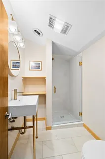 $950,000 | 38 River Run, East Greenwich, RI 02818