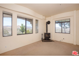 12200 Trail Road Agua Dulce, CA 91390 - Photo 8 of 37 Gallery Image 8
