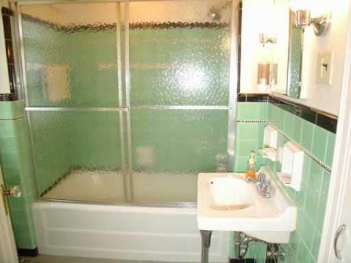 1713 Renton Avenue Pittsburgh, PA 15229 - Photo 3 of 6 Other.