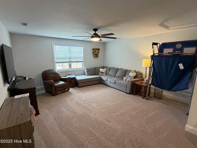 $379,800 | 3323 School Vw Drive, Farmville, NC 27828