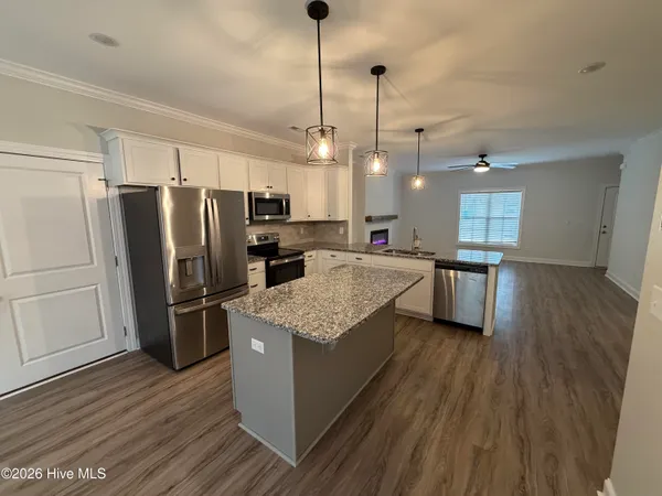 $364,900 | 3323 School Vw Drive, Farmville, NC 27828