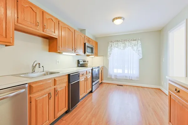 $669,900 | 17 Quisset Brook Road, Unit 17, Milton, MA 02186