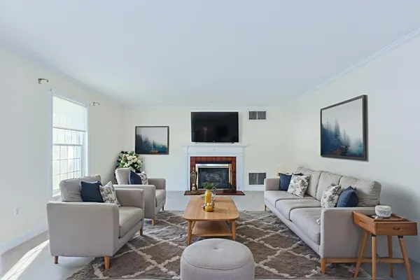 $669,900 | 17 Quisset Brook Road, Unit 17, Milton, MA 02186