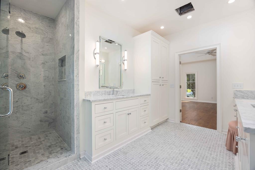 6921 Wethersfield Road Columbus, GA 31904 - Photo 37 of 62 Master bathroom to bedroom