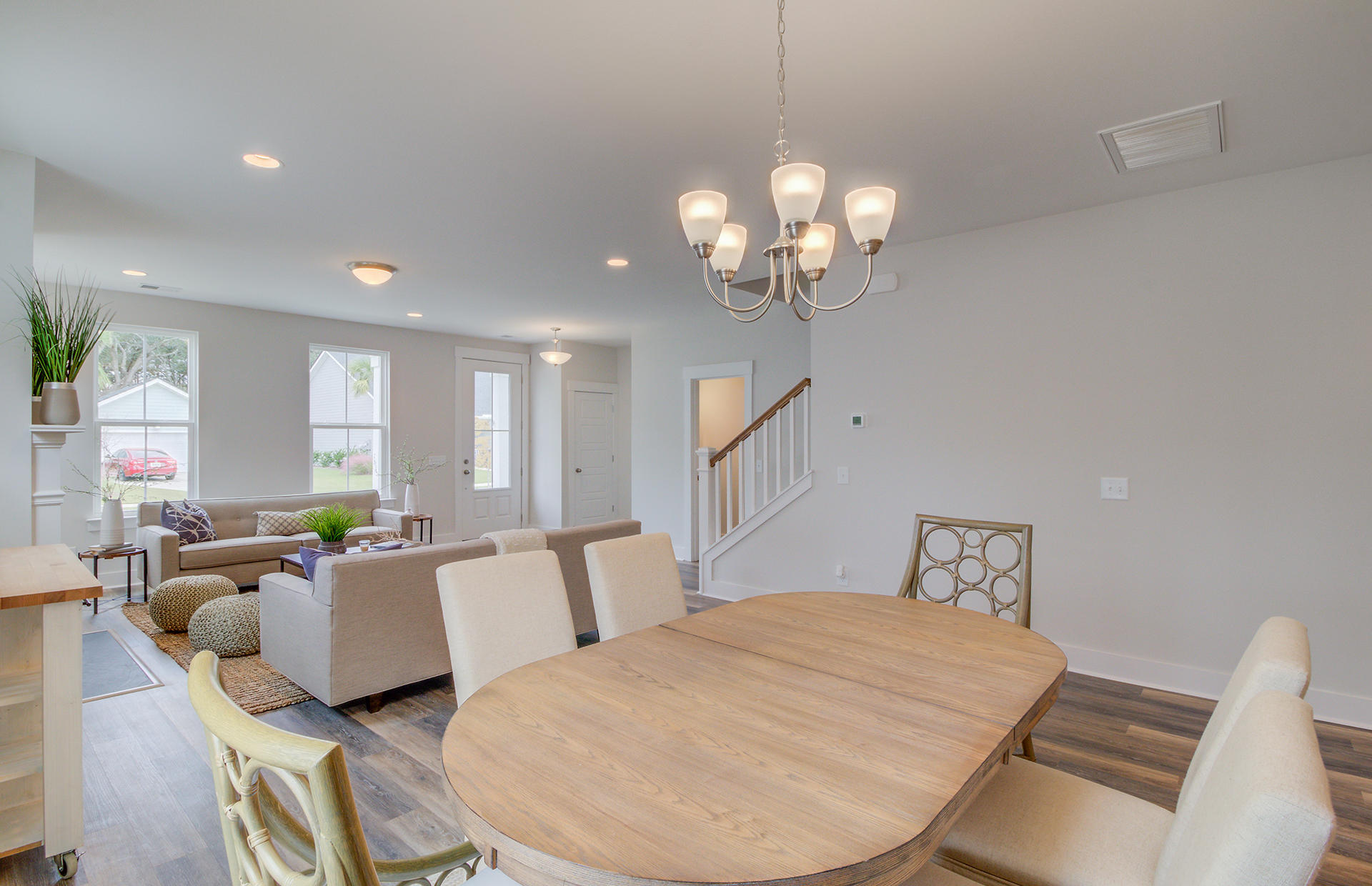 2010 Codorus Lane Hanahan, SC 29410 - Photo 7 of 26 DINING/FAMILY