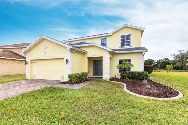 $2,900 | 2201 Cape Heather Circle, Cape Coral, FL 33991