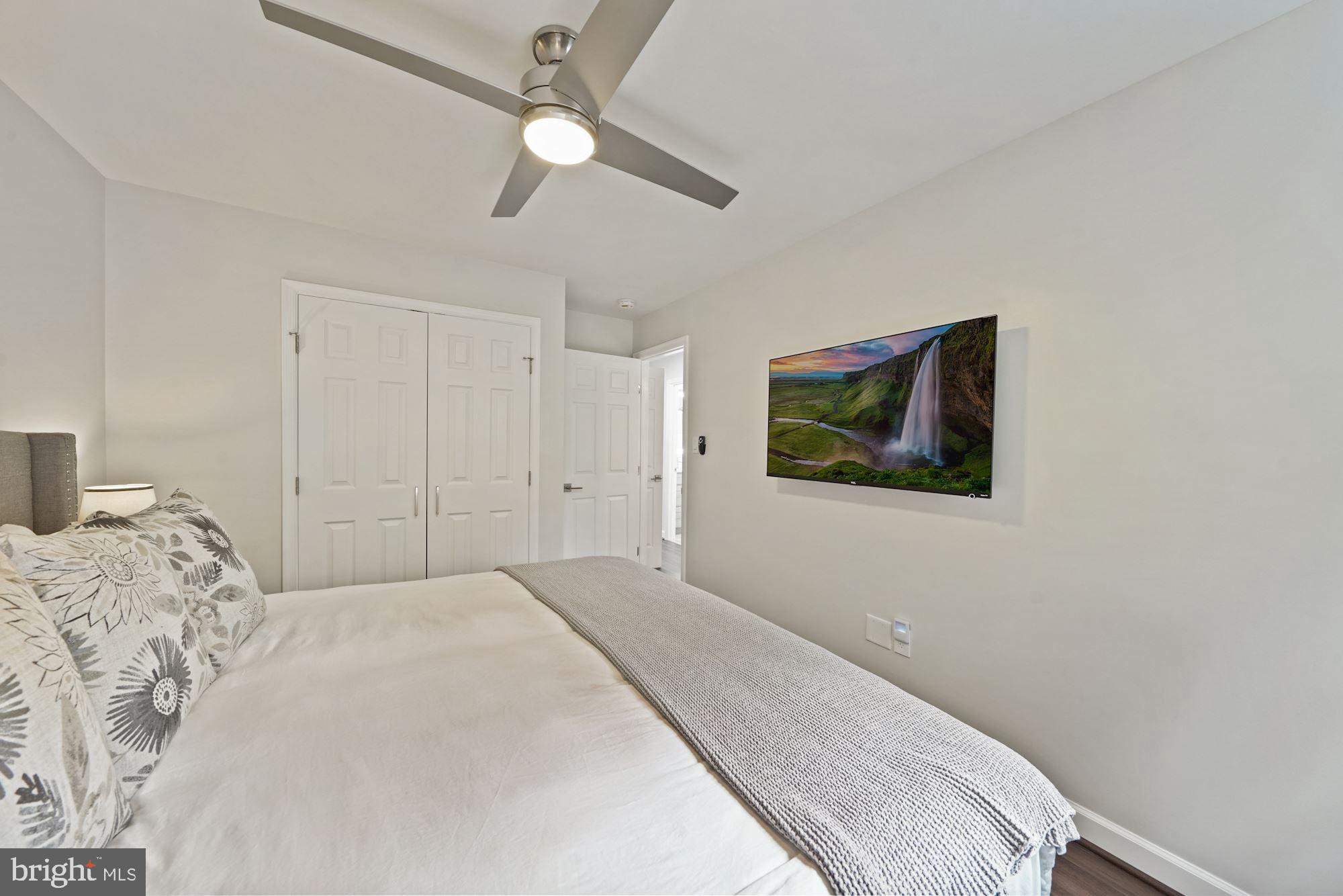 452 West Glebe Road Alexandria, VA 22305 - Photo 29 of 49