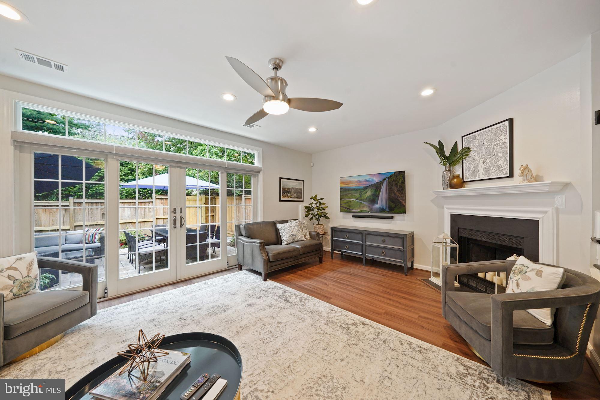 452 West Glebe Road Alexandria, VA 22305 - Photo 5 of 49