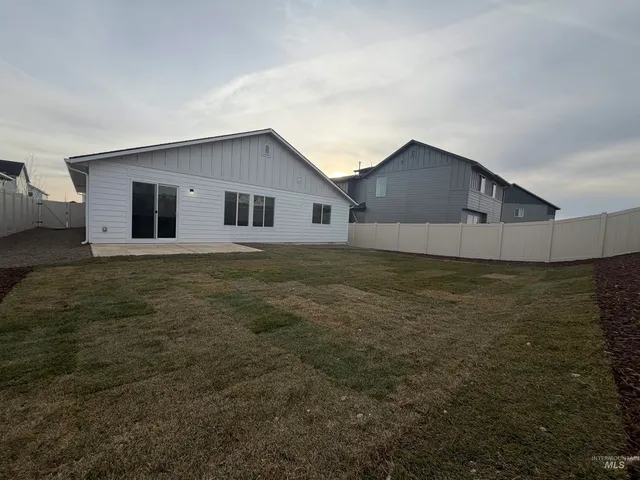 $2,200 | 10550 West Tinder Street, Star, ID 83669