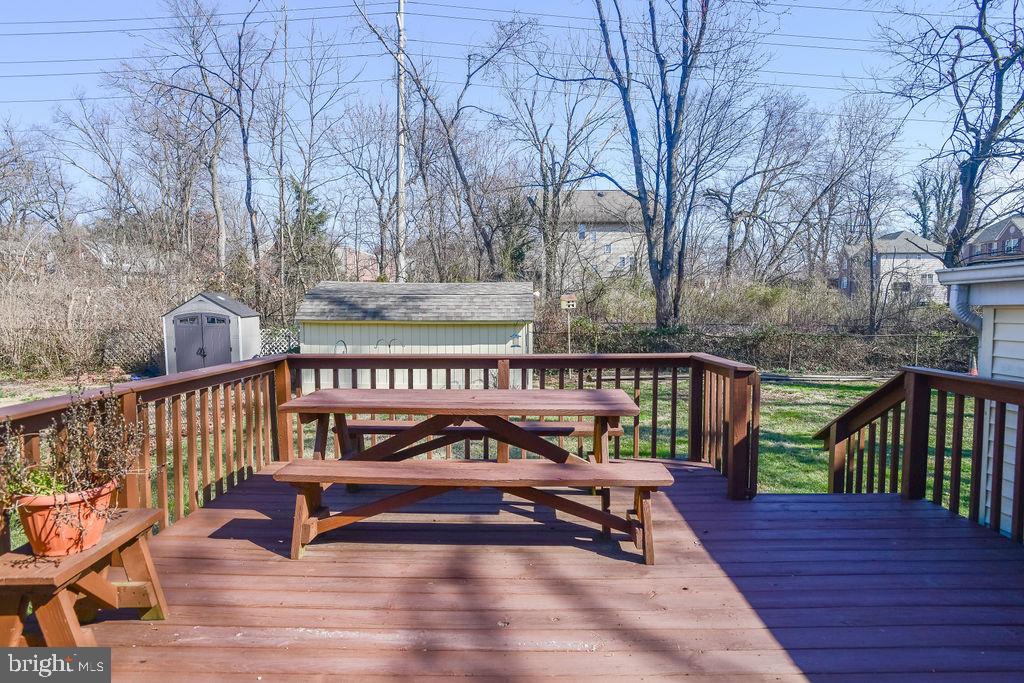 1307 Greenleaf Road Wilmington, DE 19805 - Photo 14 of 20 Gallery Image 14