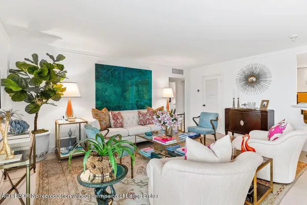 $25,000 | 354 Chilean Avenue, Unit 3A, Palm Beach, FL 33480