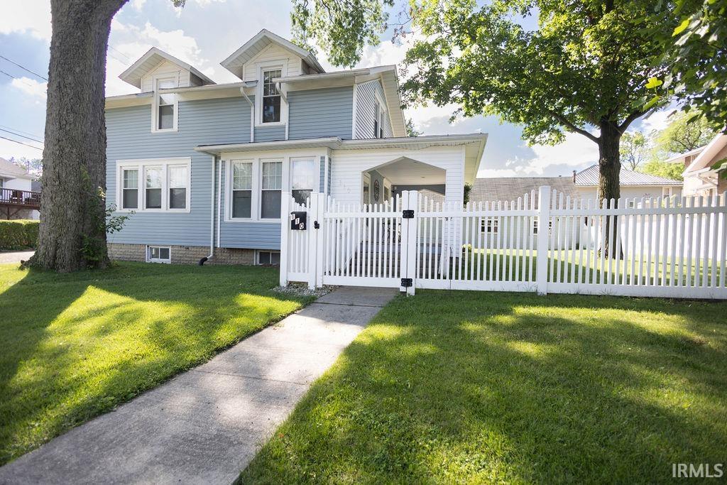 110 East Rugg Street Decatur, IN 46733 - Photo 2 of 37