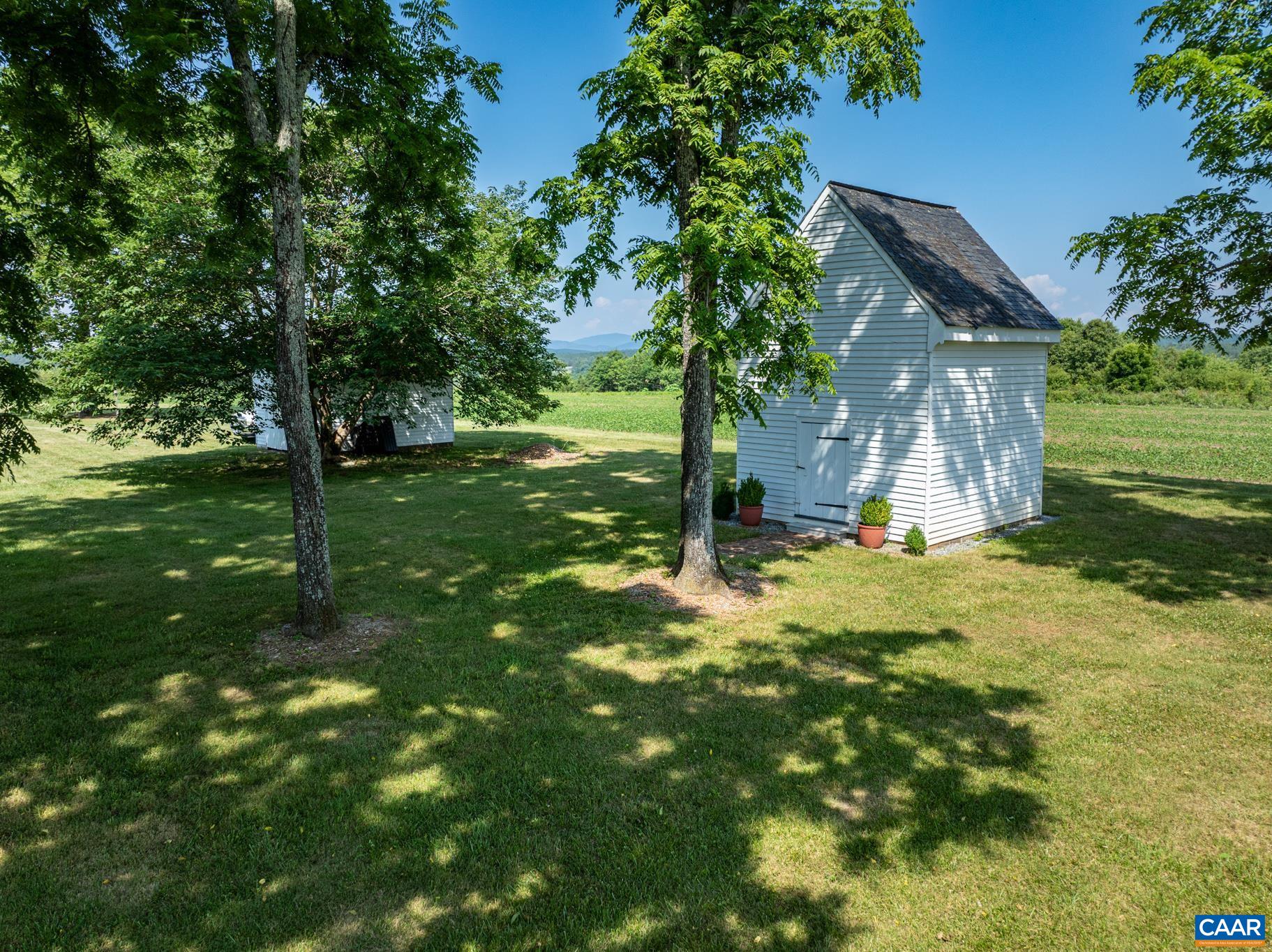 12994 Howardsville Road Scottsville, VA 24590 - Photo 50 of 59 Gallery Image 50