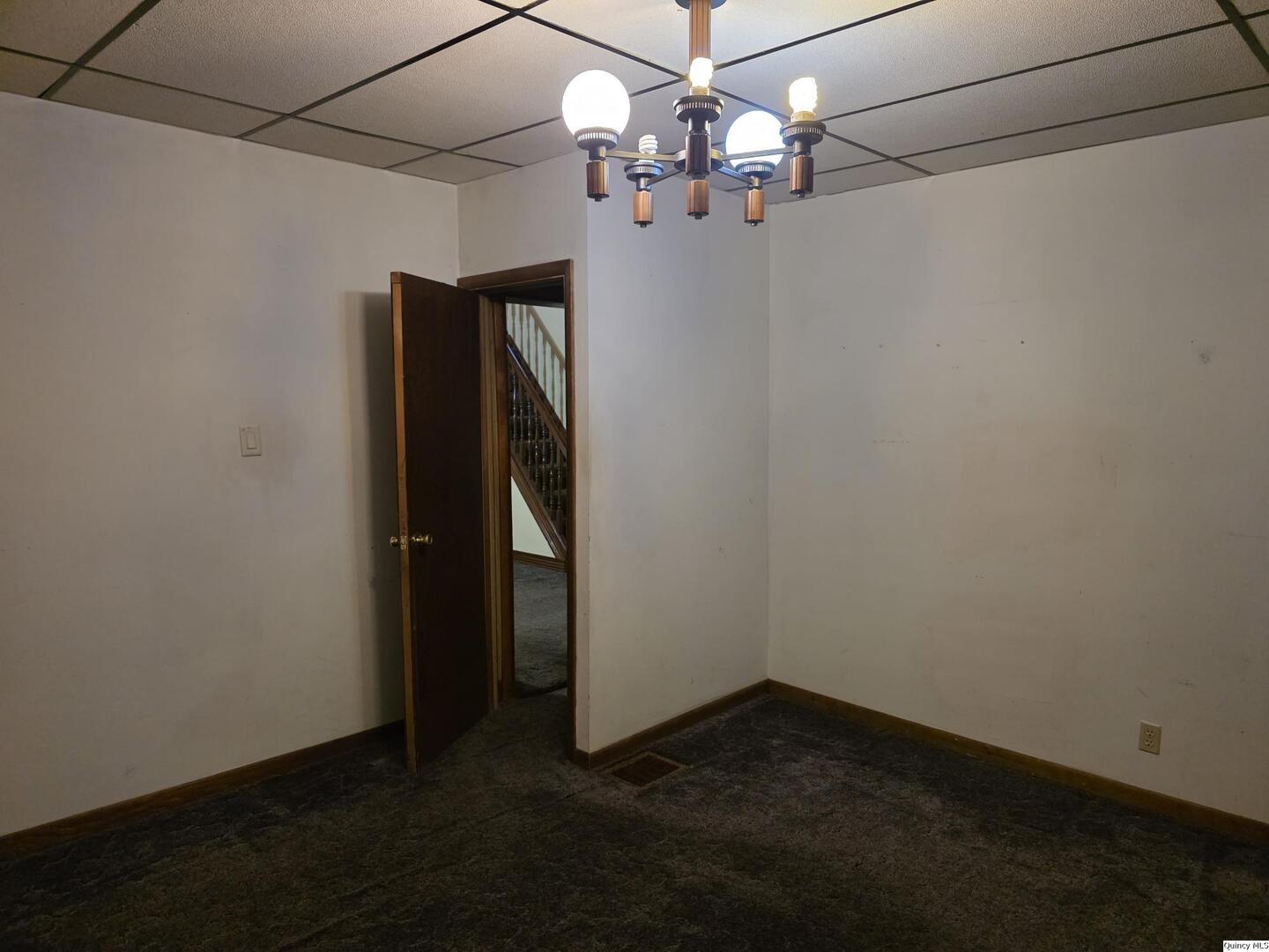 1219 Lind Street Quincy, IL 62301 - Photo 4 of 10