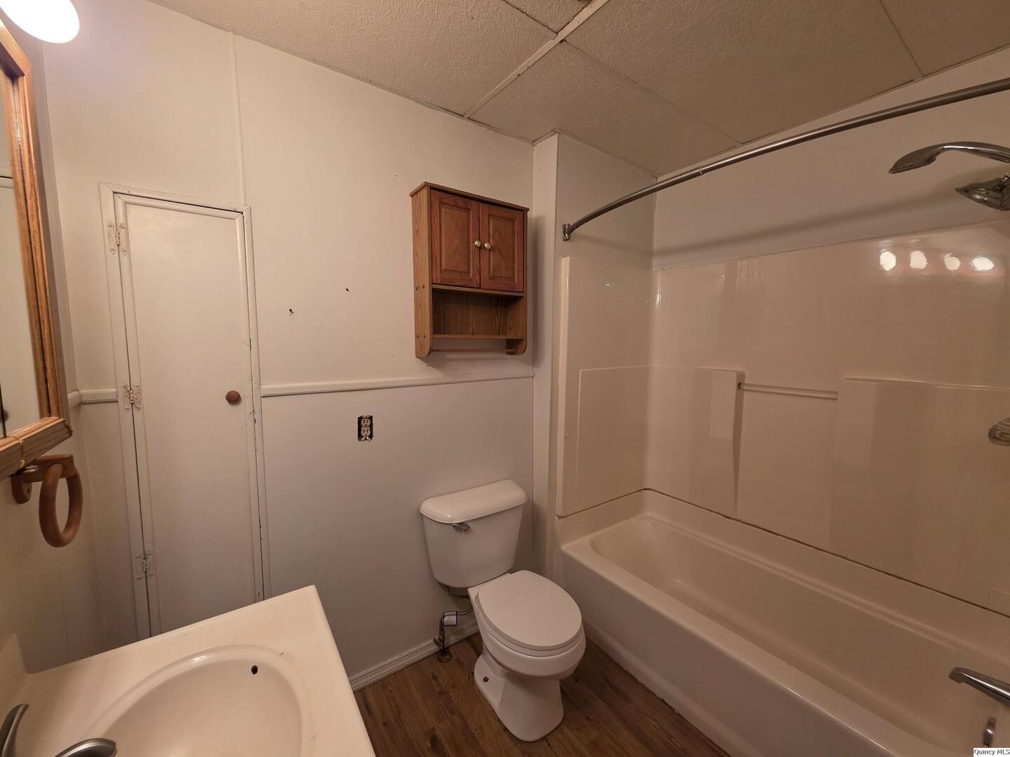 1219 Lind Street Quincy, IL 62301 - Photo 8 of 10