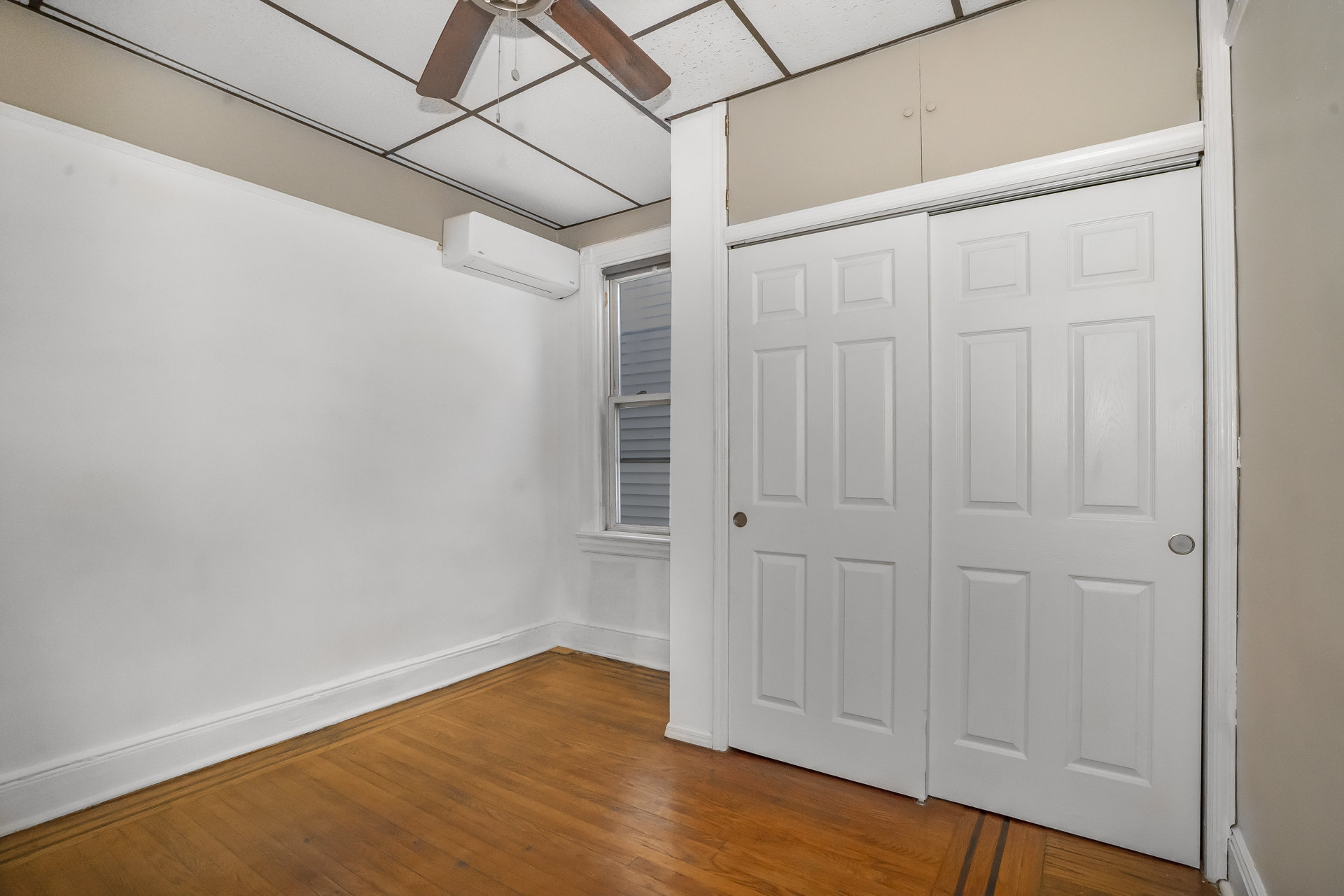 19 Reeve Place, Unit 2R Brooklyn, NY 11218 - Photo 5 of 7 Gallery Image 5