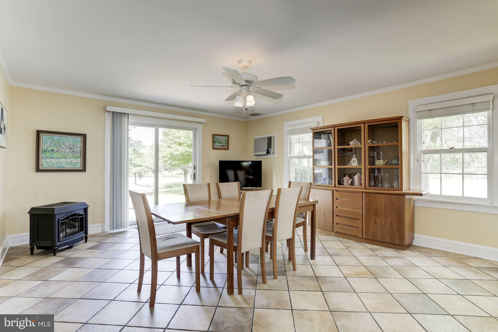 8863 Quailsar Road Easton, MD 21601 - Photo 12 of 30 Kitchen