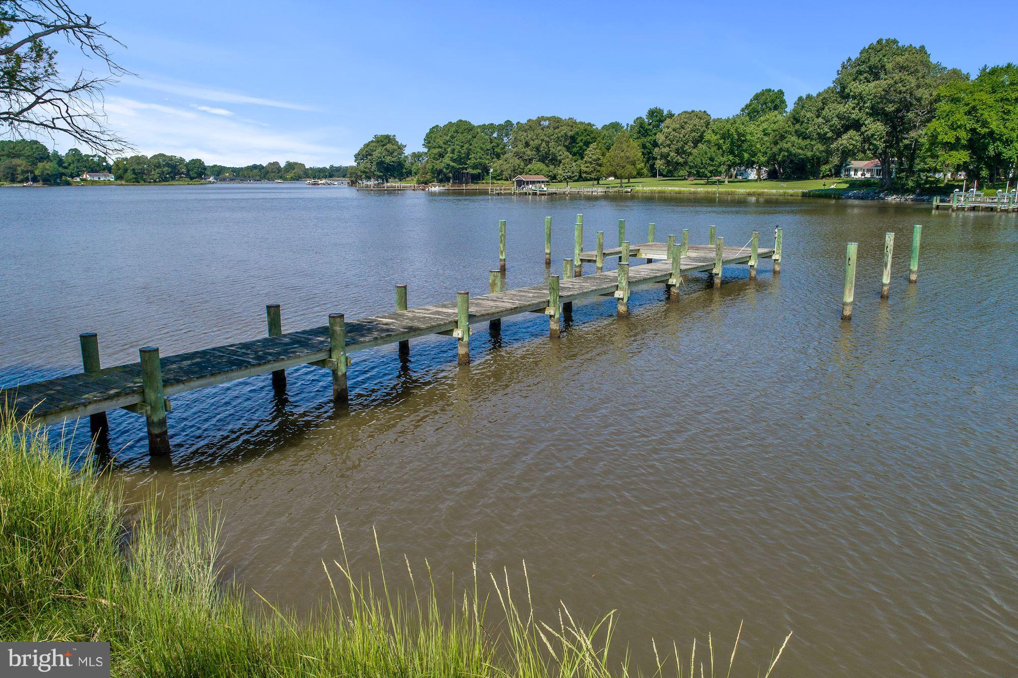 8863 Quailsar Road Easton, MD 21601 - Photo 5 of 30 6MLW, protected 112ft pier with electric