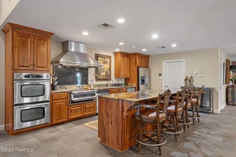 $800,000 | 1024 Decoux Road, St. Martinville, LA 70582