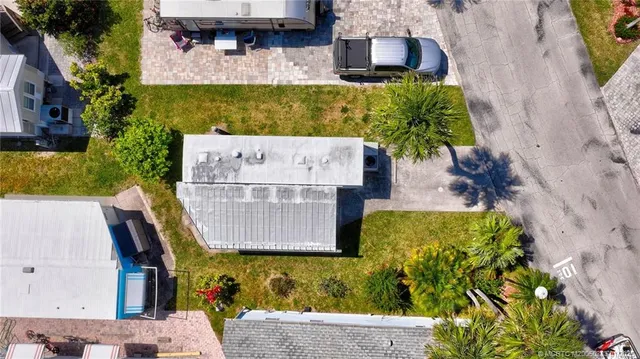 an aerial view of a house having outdoor space