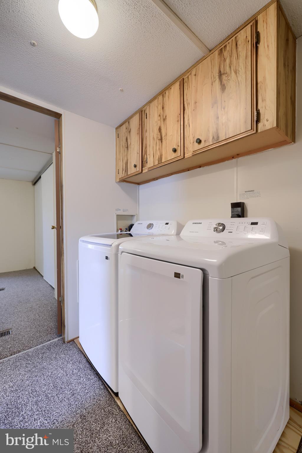 123 Ridgewood Manor Manheim, PA 17545 - Photo 15 of 25 a utility room with dryer and washer
