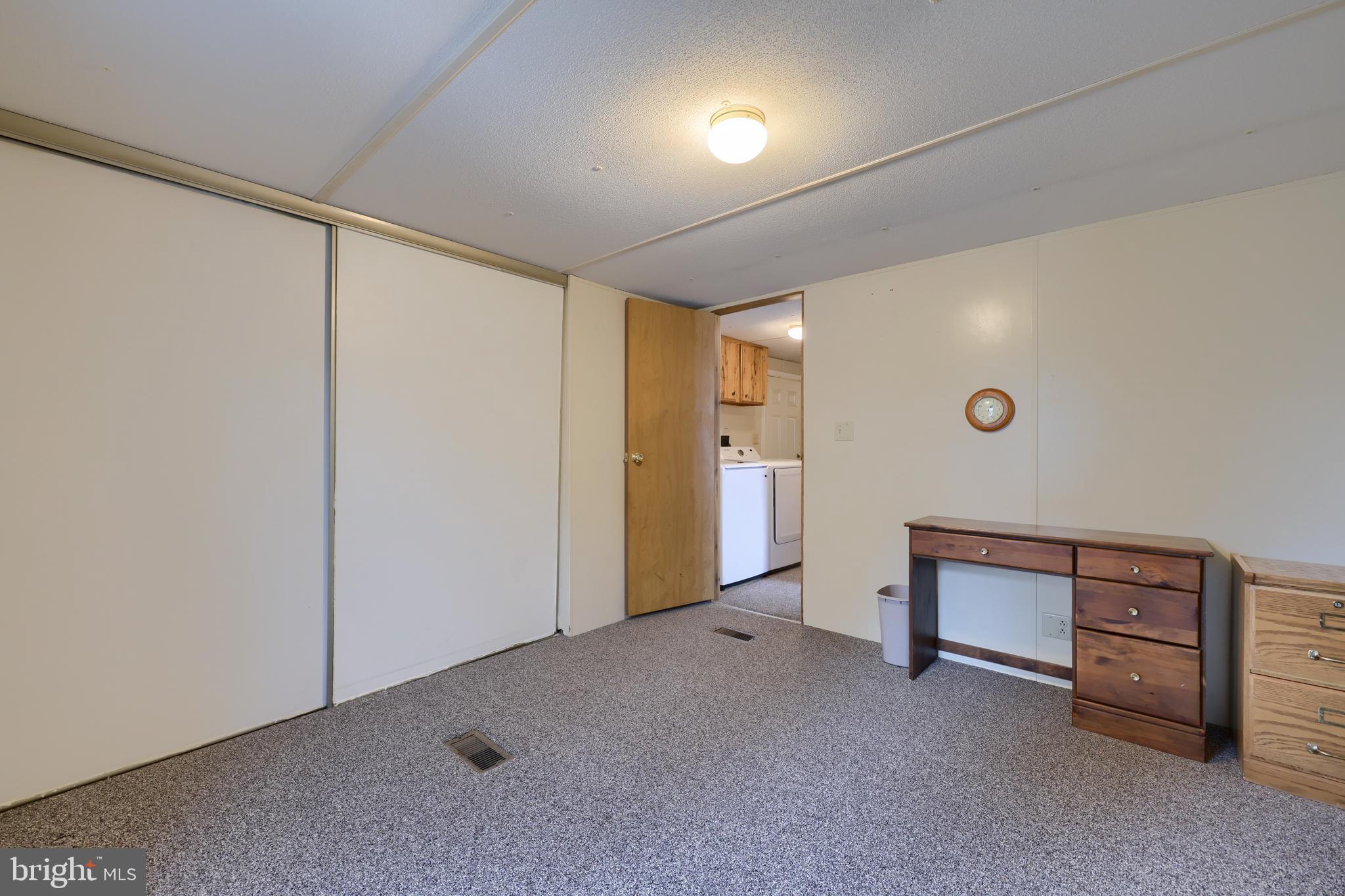 123 Ridgewood Manor Manheim, PA 17545 - Photo 19 of 25 a view of an empty room