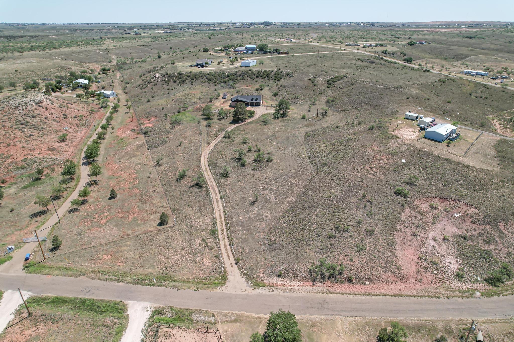 11601 East View Drive Amarillo, TX 79124 - Photo 3 of 20 an aerial view of house with beach