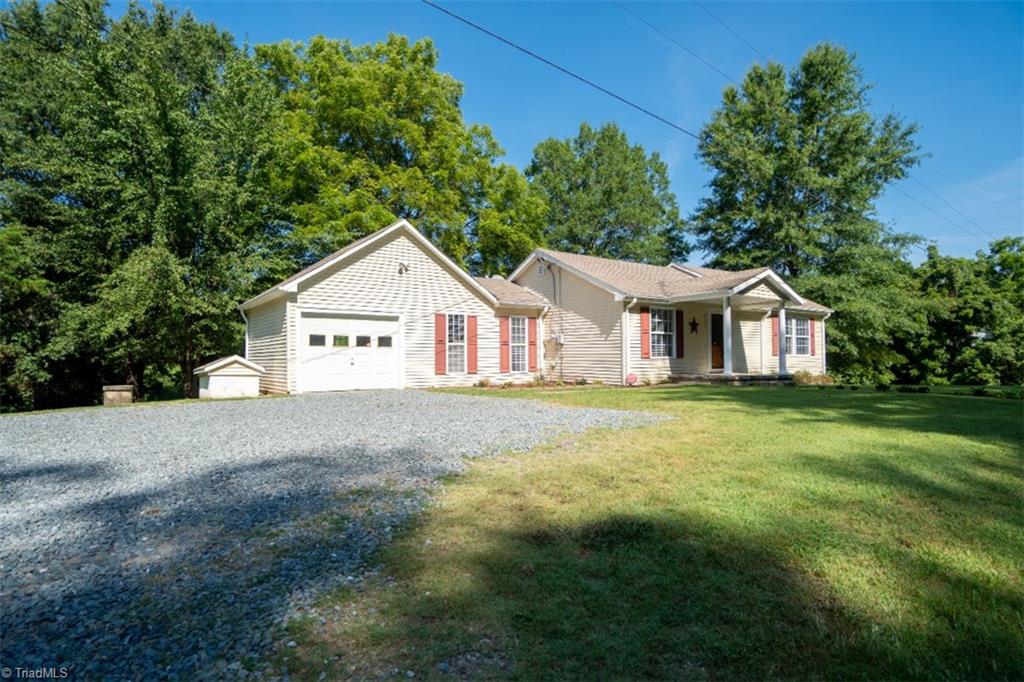 9160 Red Bank Road Germanton, NC 27019 - Photo 3 of 28 Gallery Image 3