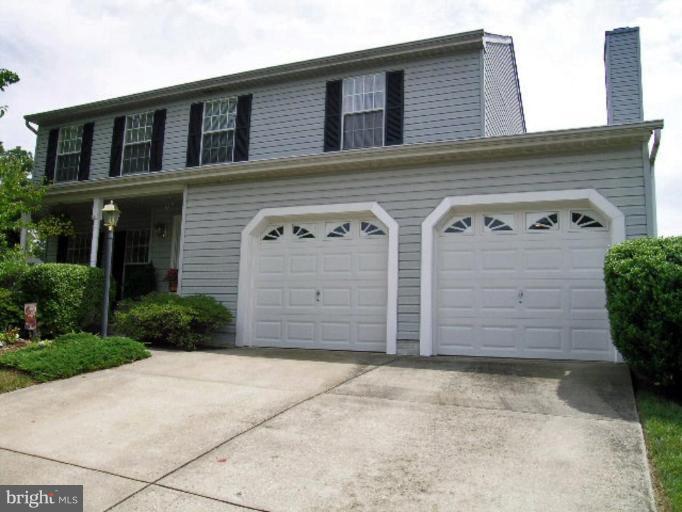 9301 Kings Grant Road Laurel, MD 20723 - Photo 8 of 8 Exterior (Front)
