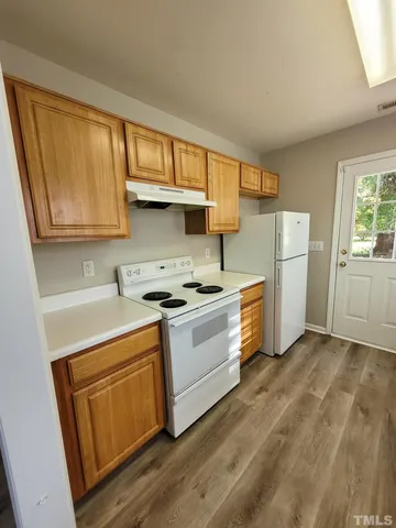 $1,295 | 541 North Taylor Street, Wake Forest, NC 27587