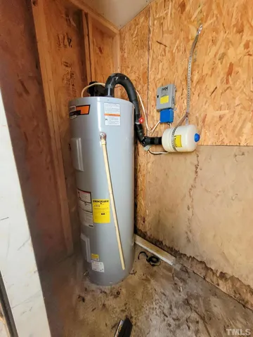 $1,295 | 541 North Taylor Street, Wake Forest, NC 27587