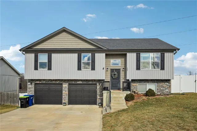 $395,000 | 102 Division Street, Knob Noster, MO 65336