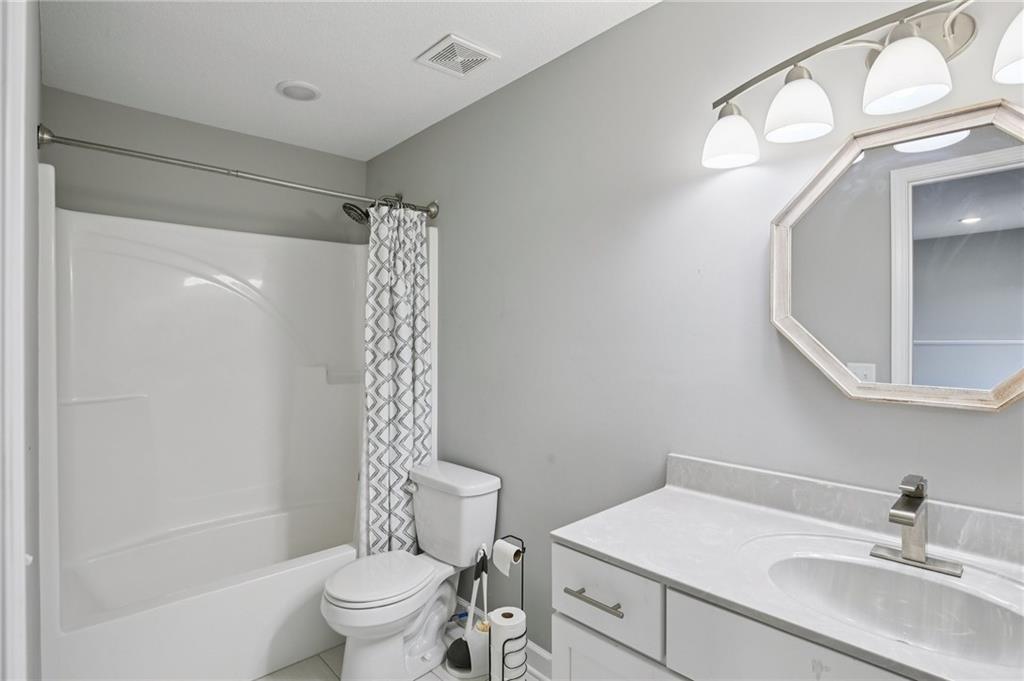 102 Division Street Knob Noster, MO 65336 - Photo 27 of 37