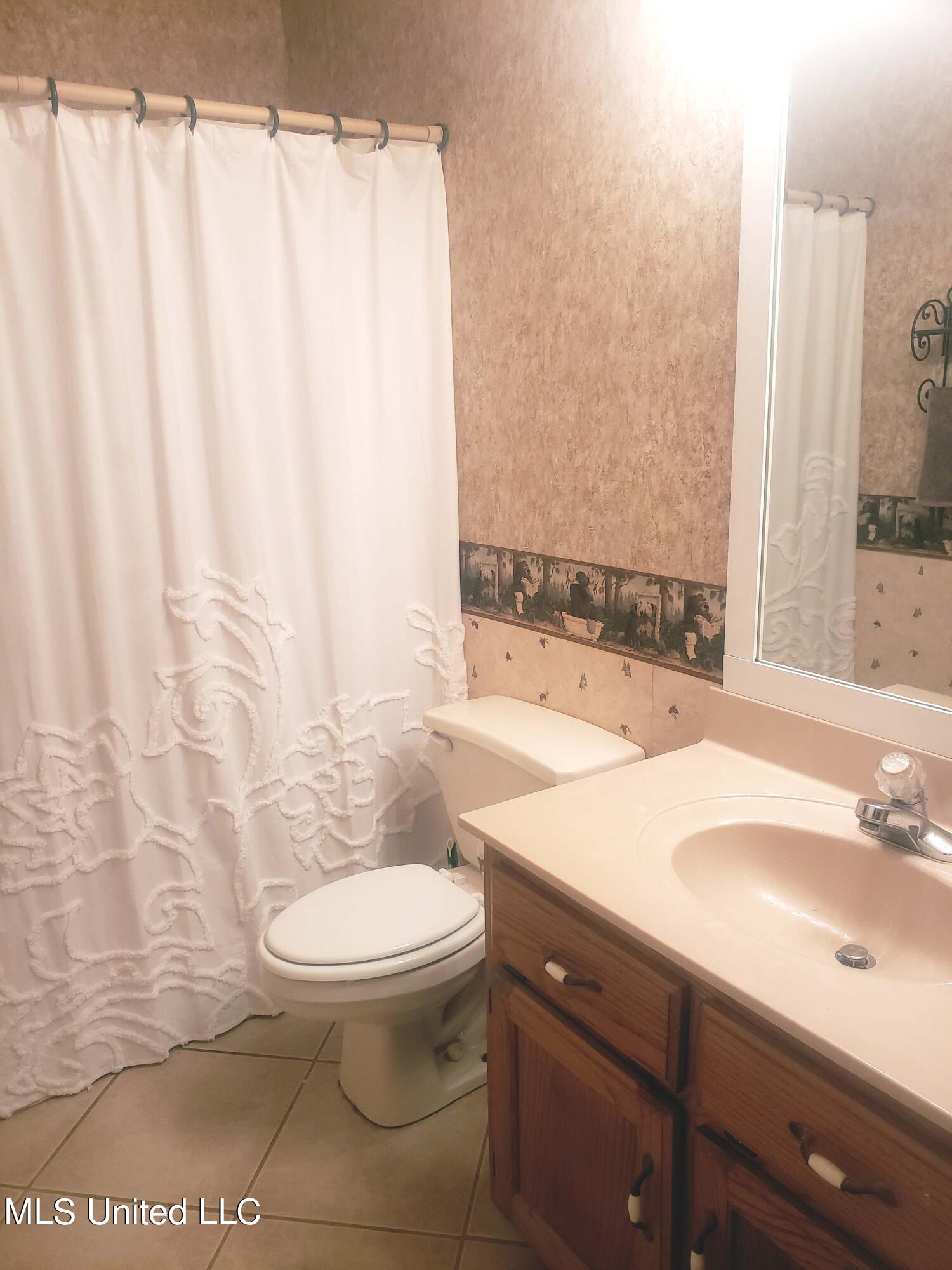 4540 Smith Road Hernando, MS 38632 - Photo 13 of 23 20
